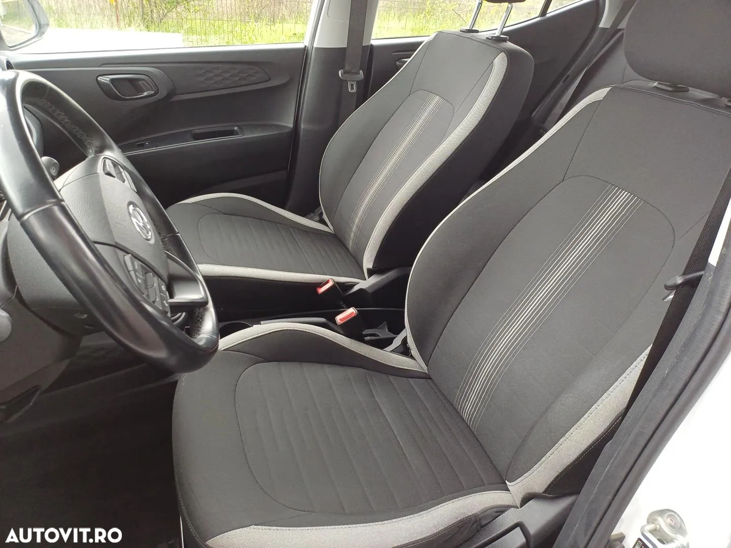 Hyundai i10 - 11