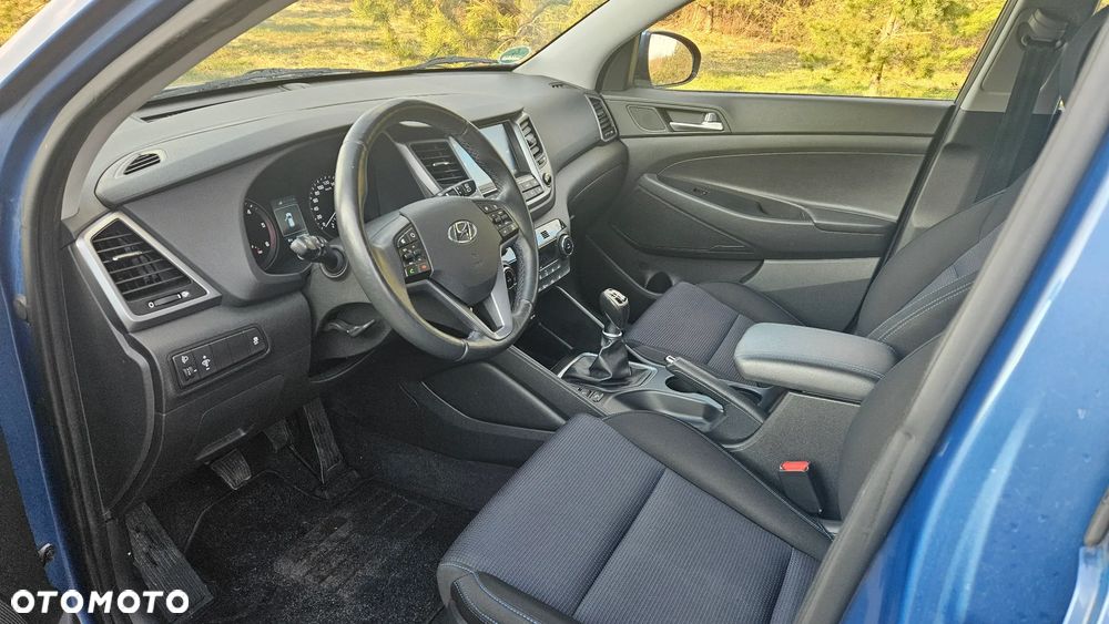 Hyundai Tucson blue 1.7 CRDi 2WD Style - 9