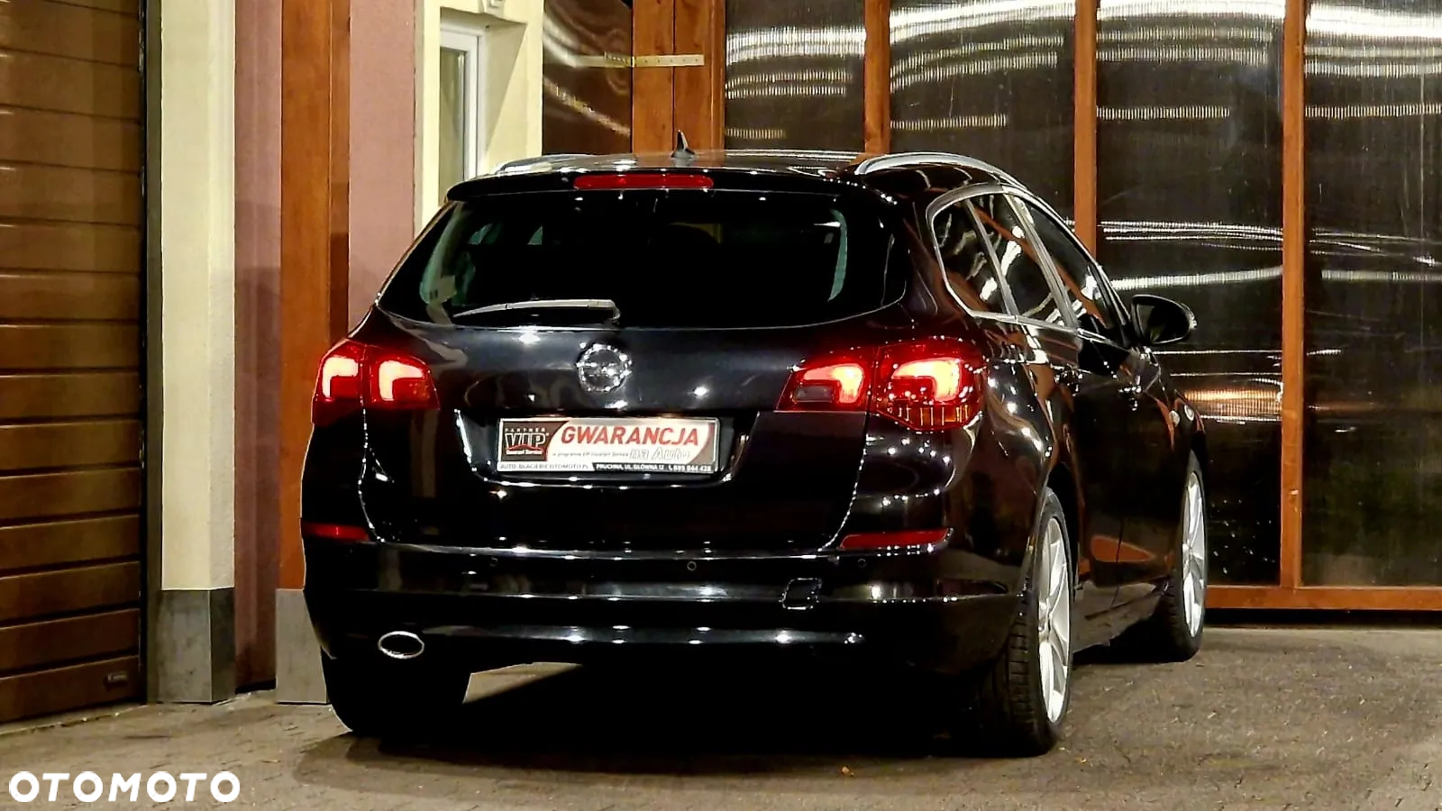 Opel Astra 1.6 Turbo Sports Tourer Design Edition - 35