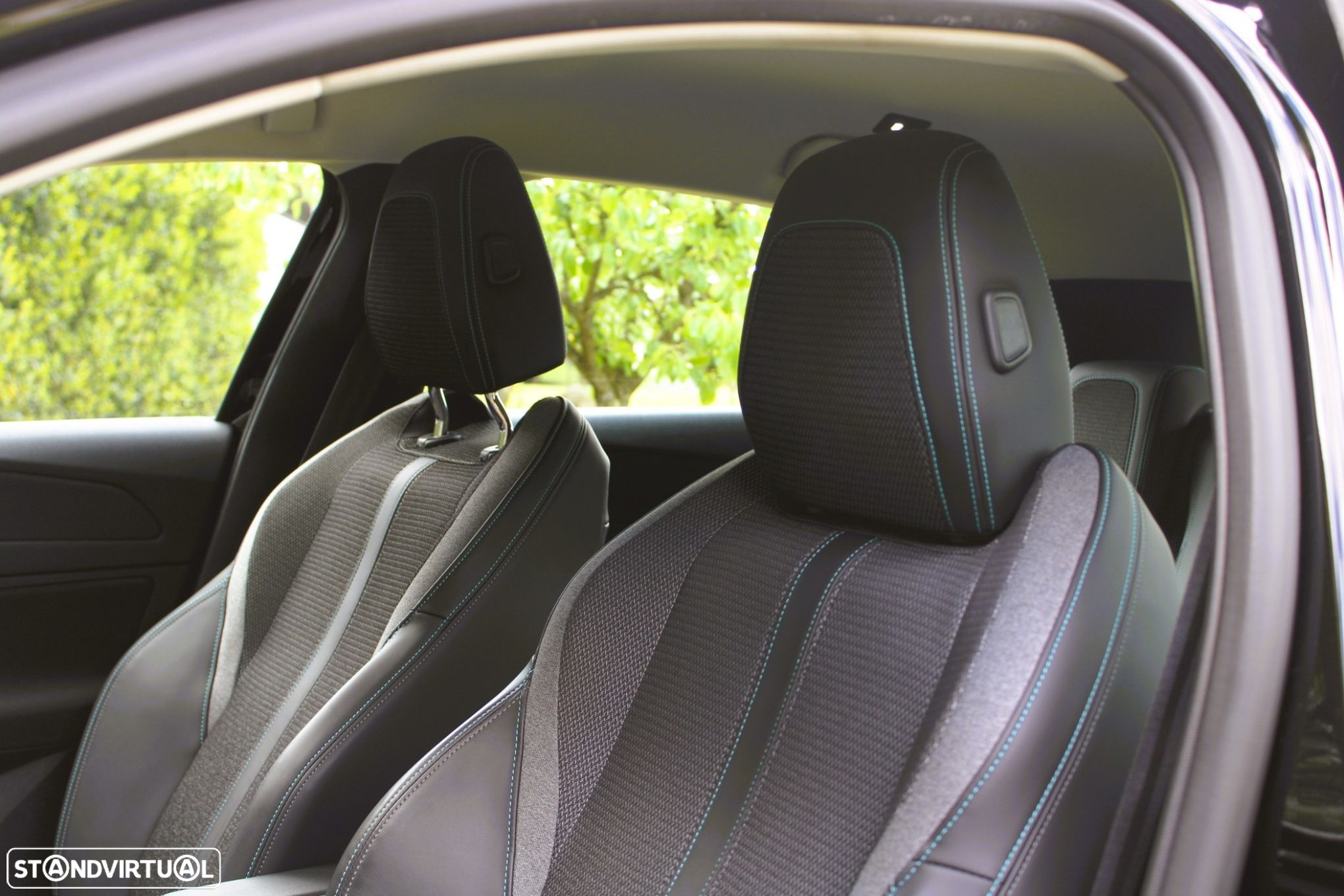 Peugeot 308 1.2 PureTech Active Pack - 4
