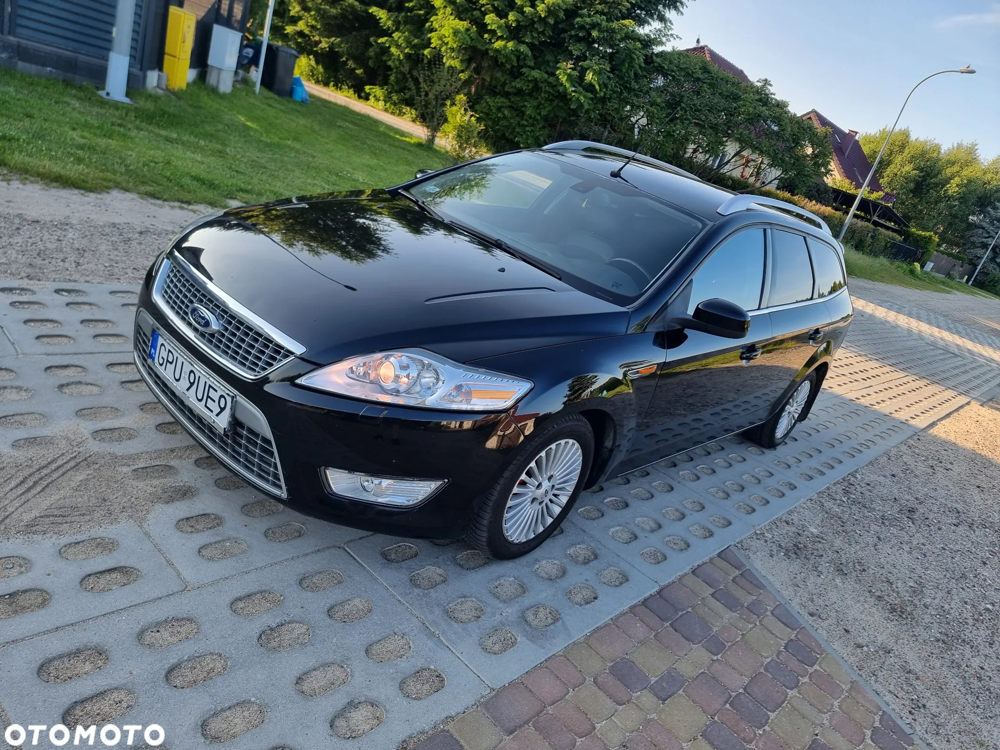 Ford Mondeo 2.0 TDCi Titanium X - 2