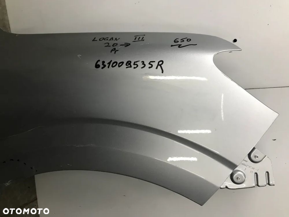 Błotnik Dacia logan III 3 20- prawy 631009535R - 2