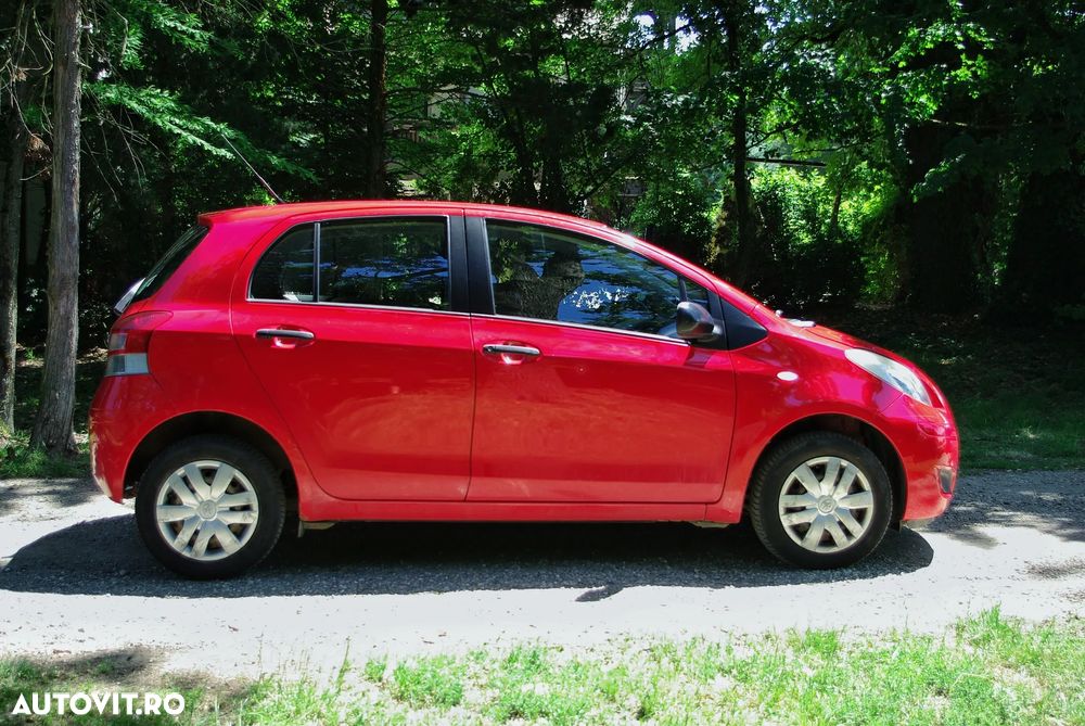 Toyota Yaris 1.0 VVT-i Optimo Plus - 2