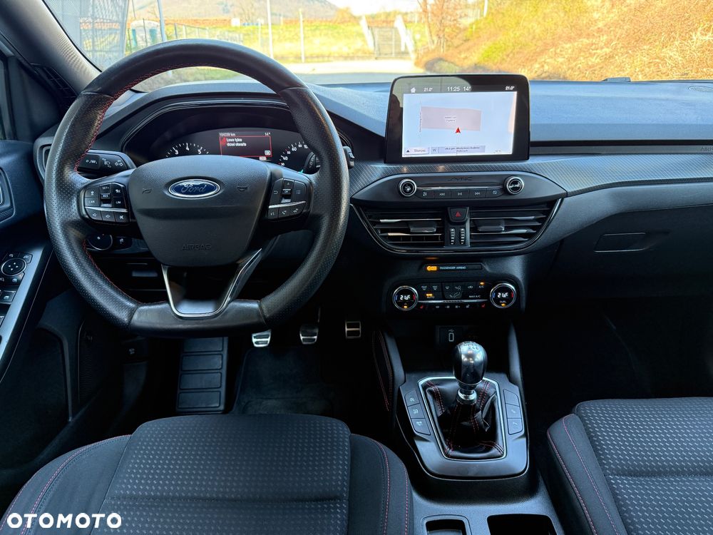 Ford Focus 1.5 EcoBoost STart-Stopp-System ST-LINE - 13