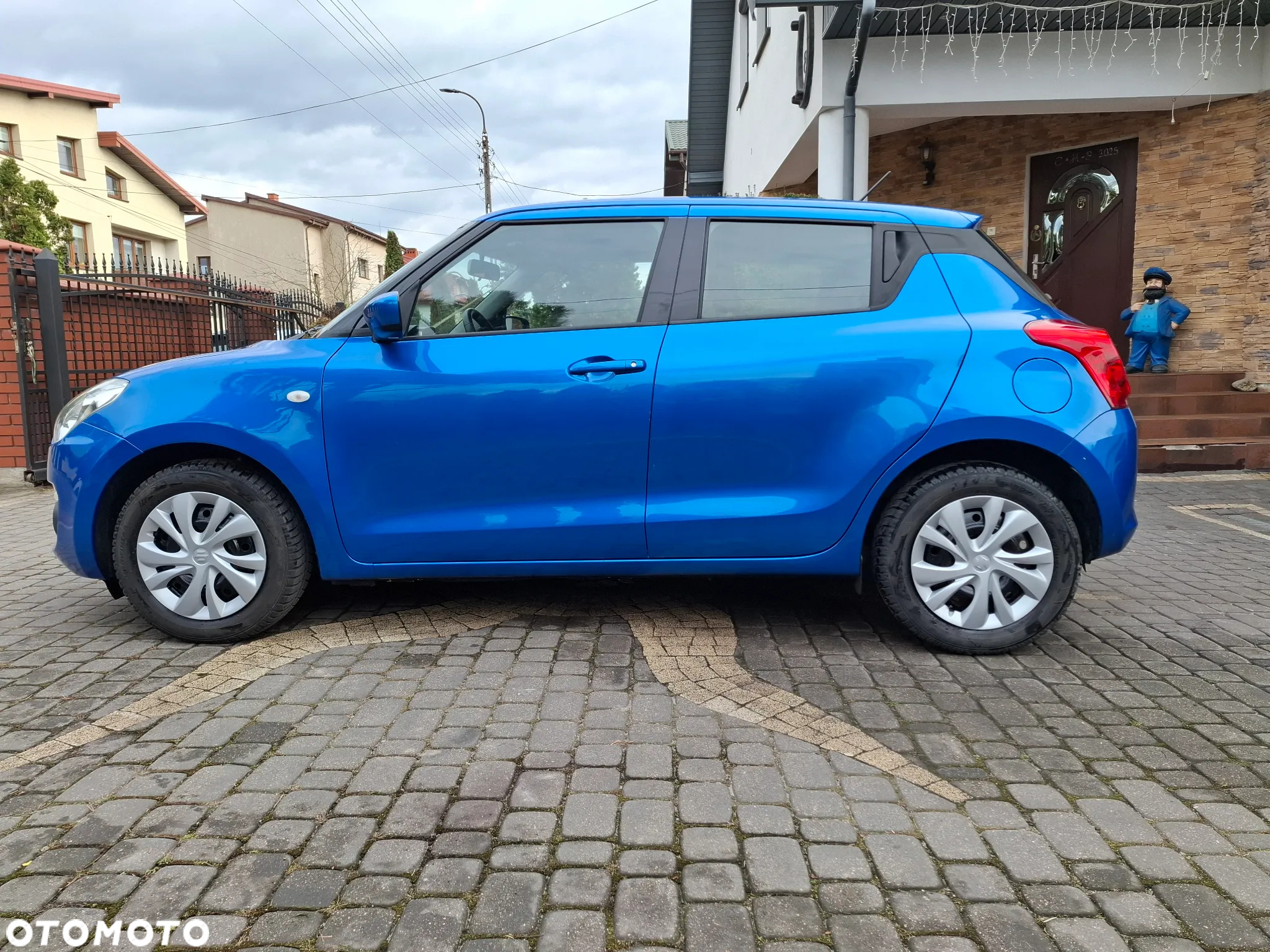 Suzuki Swift - 4