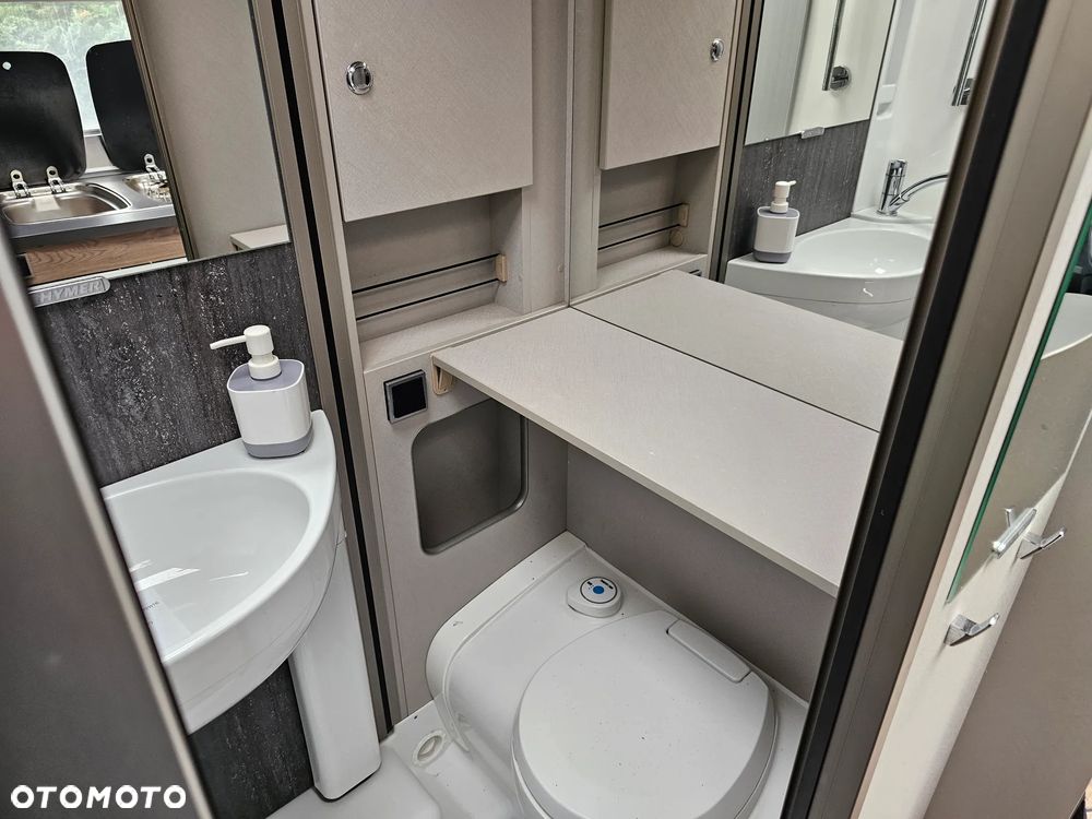 Hymer-Eriba EXSIS-I EX 474 INTEGRA ZIMOWA / AUTOMAT - 19
