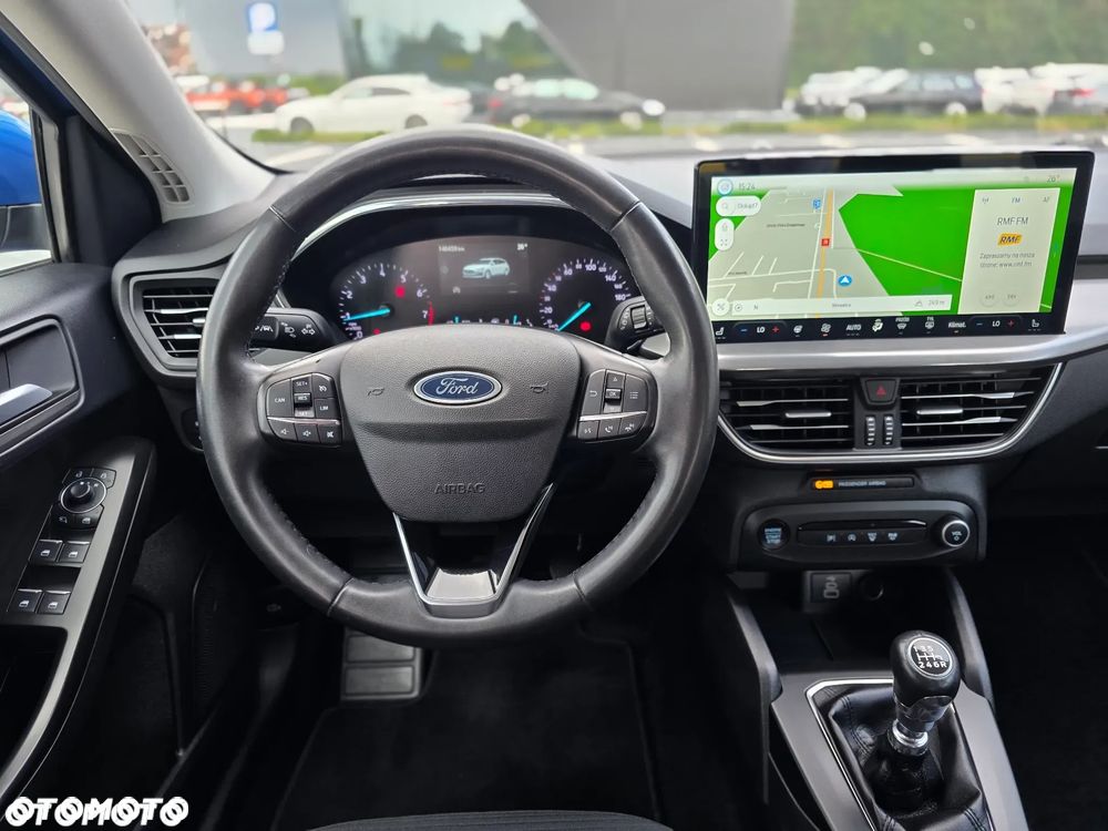 Ford Focus 1.0 EcoBoost Titanium Design - 18