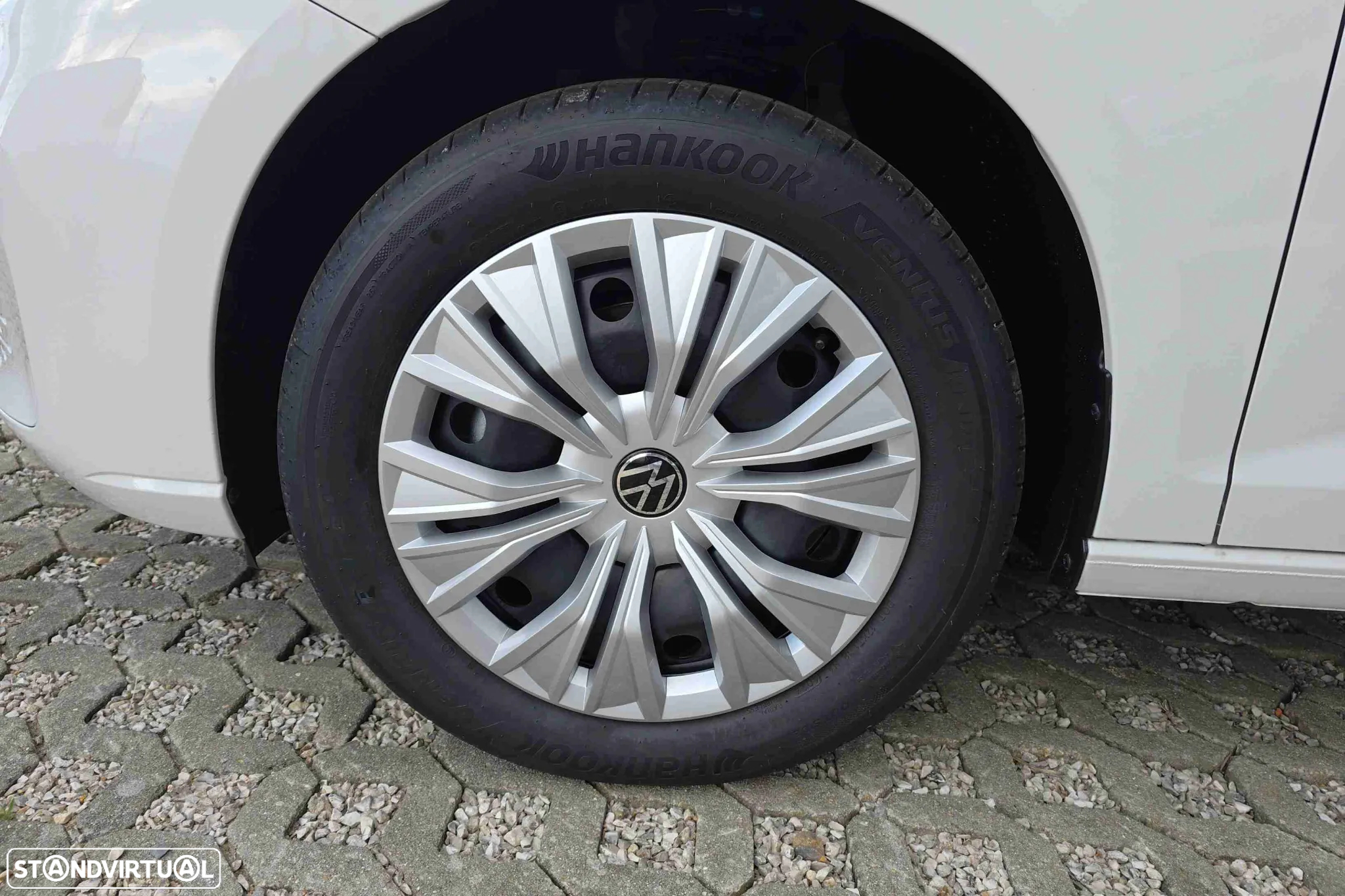 VW Caddy Maxi 25 2.0 TDI - 8