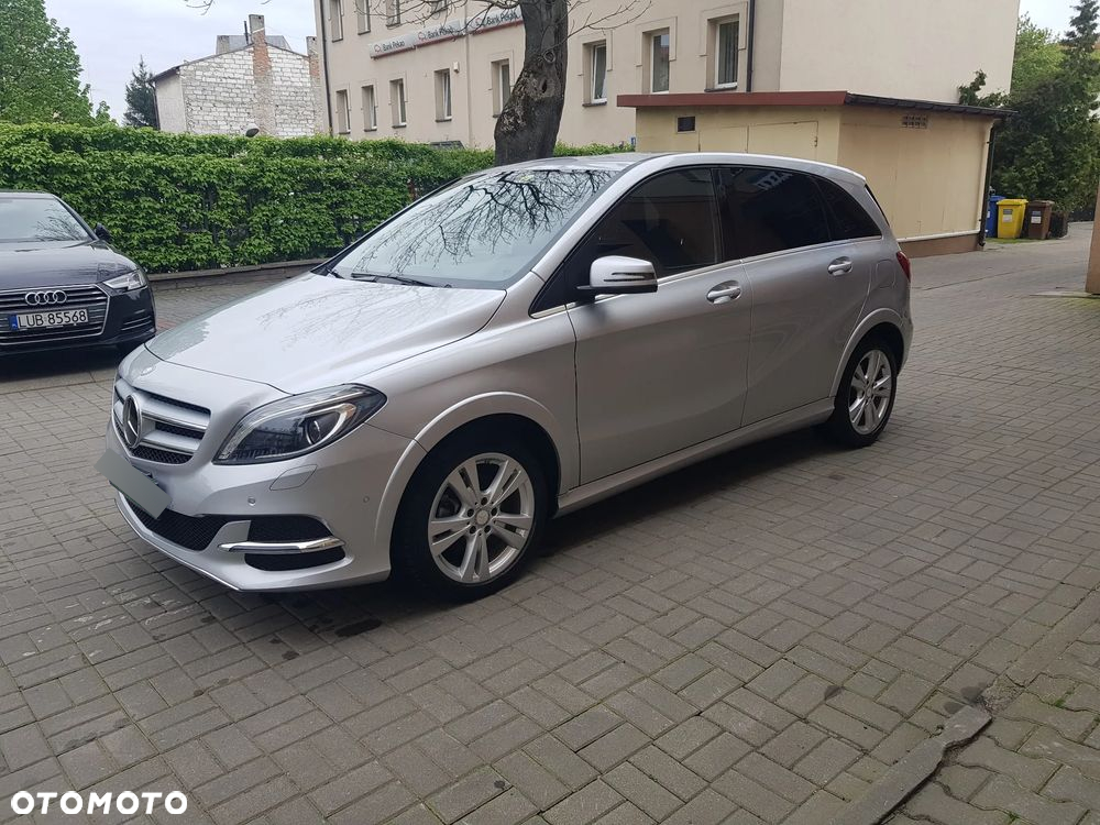 Mercedes-Benz Klasa B (Electric Drive) 250 e - 9