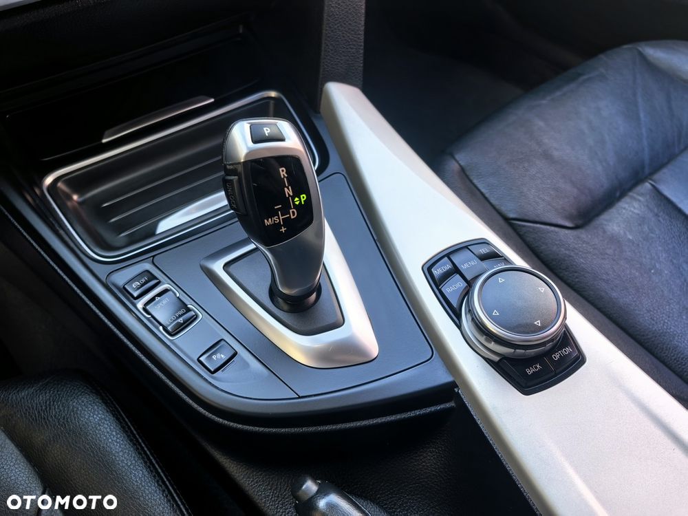 BMW Seria 4 420d Sport-Aut Modern Line - 25