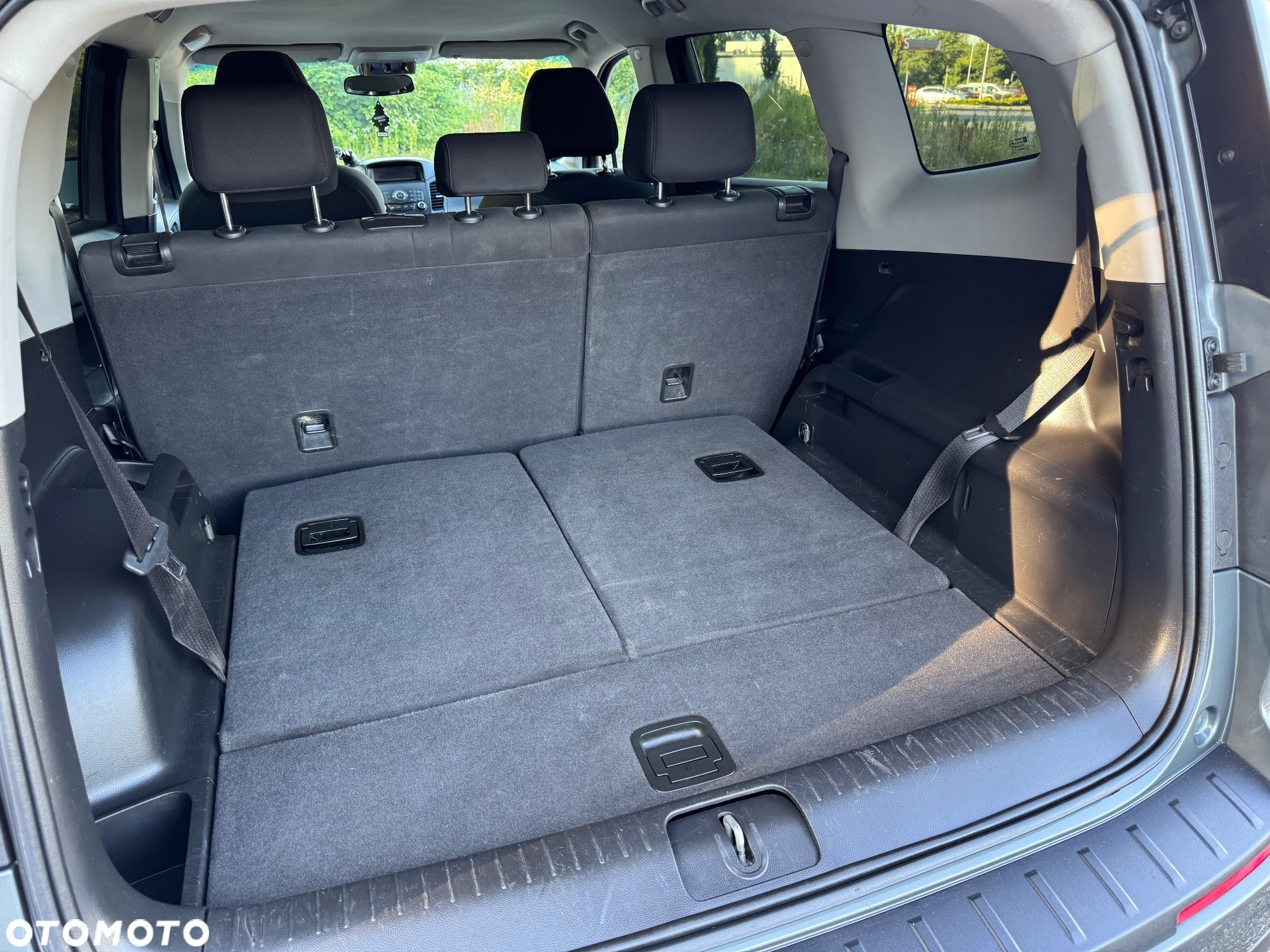 Chevrolet Orlando - 28