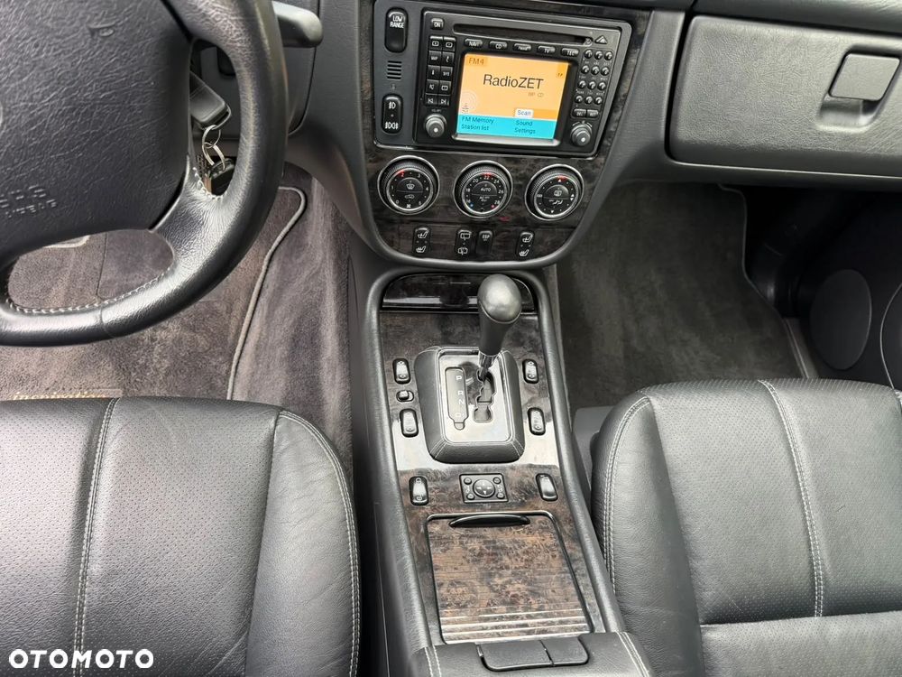 Mercedes-Benz ML - 29