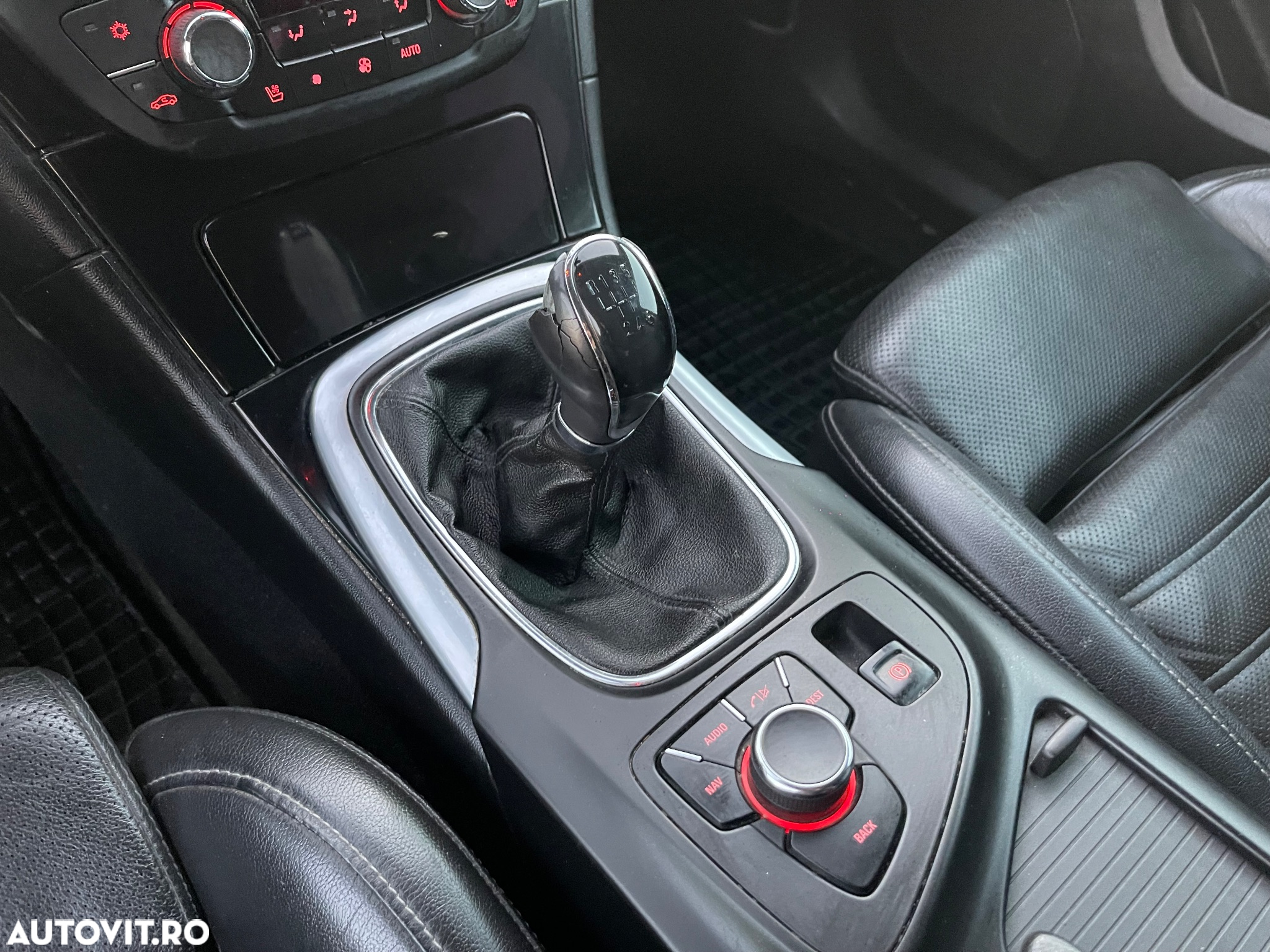 Opel Insignia 2.0 CDTI ecoFLEX Start/Stop Sport - 12