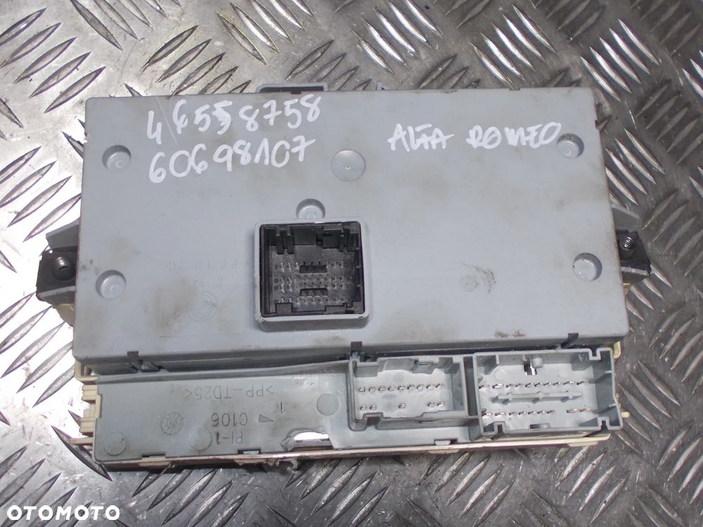 Alfa Romeo 147 - moduł sterownik BSI 1.6 - 2