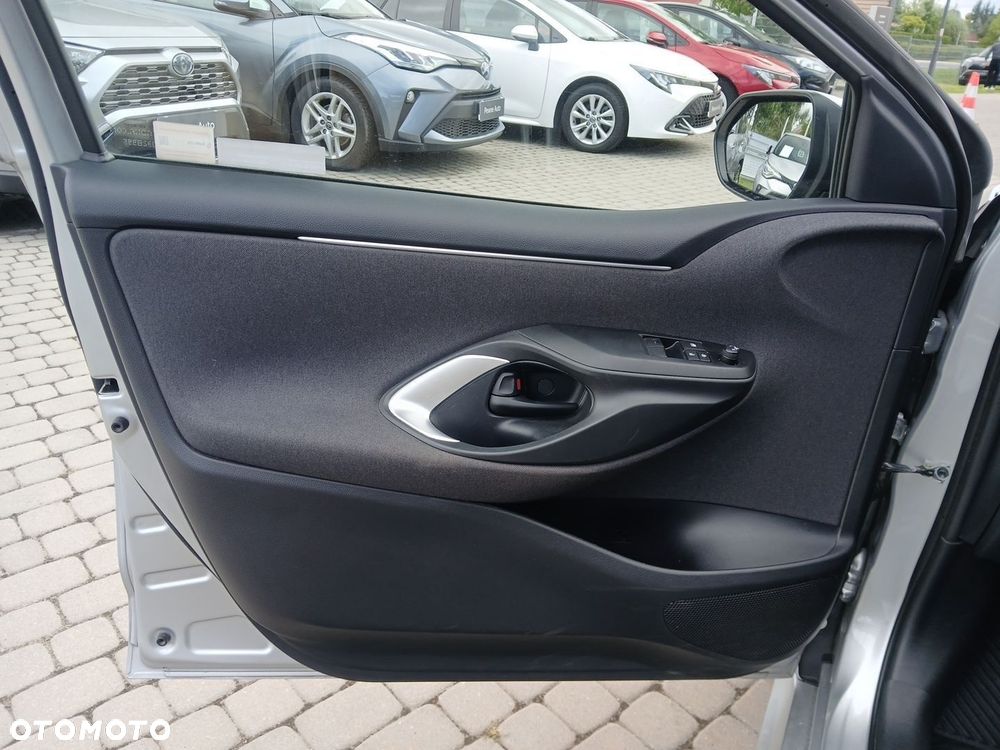 Toyota Yaris Hybrid 1.5 Comfort - 21