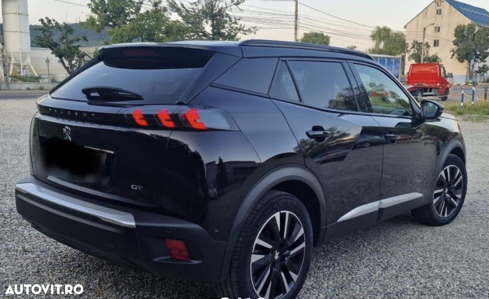 Peugeot 2008 e-2008 GT Line - 3