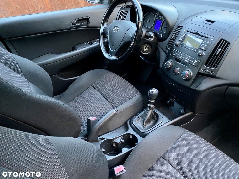 Hyundai i30 1.6 CRDi Comfort - 10