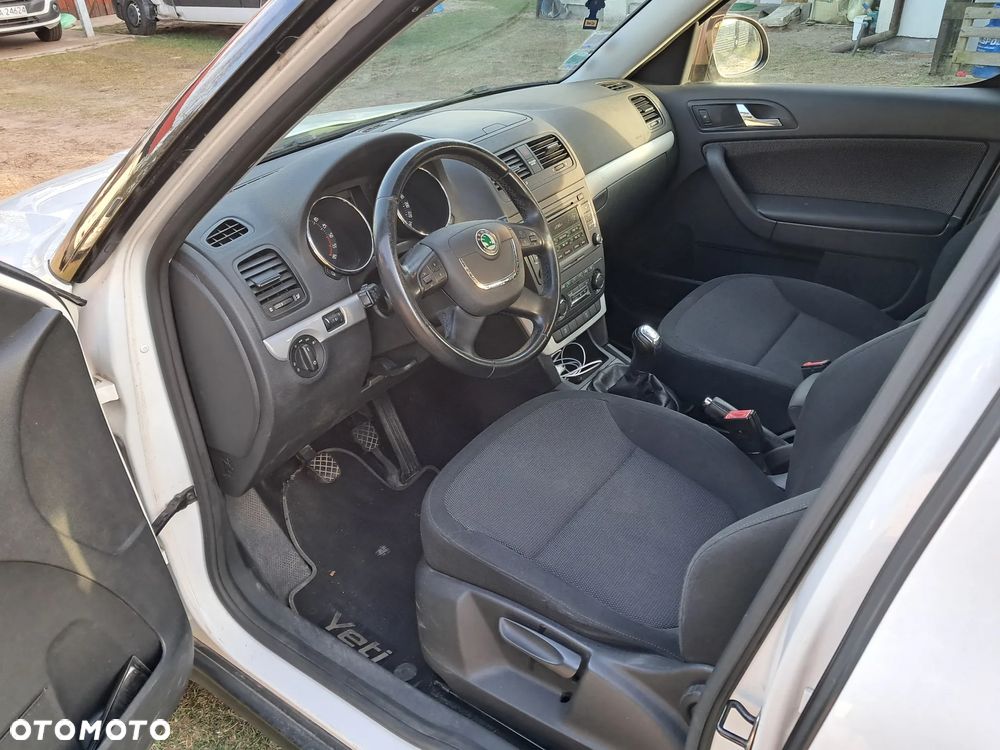 Skoda Yeti 2.0 TDI DPF 4x4 Adventure - 6