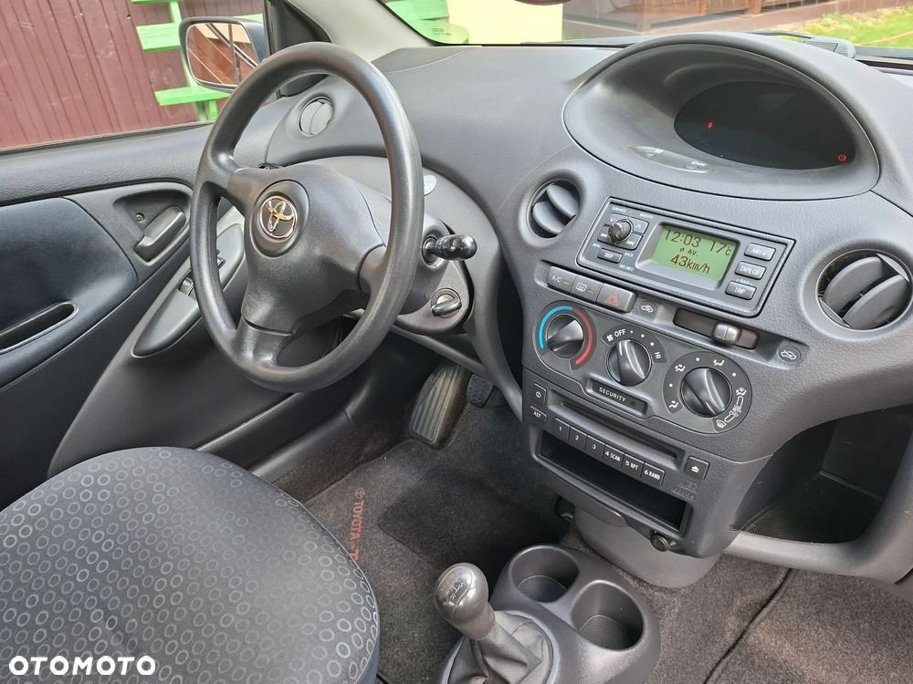 Toyota Yaris 1.0 Edition - 20