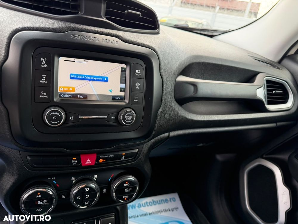 Jeep Renegade - 15
