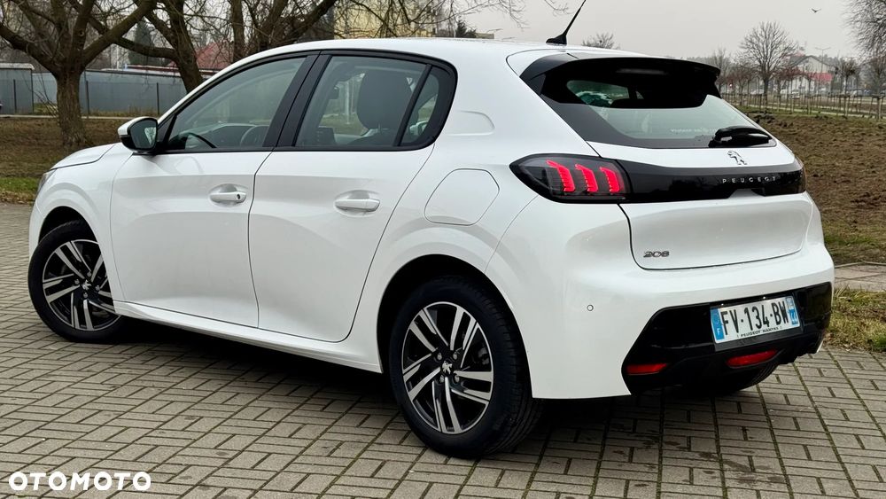 Peugeot 208 BlueHDi 100 Allure - 3