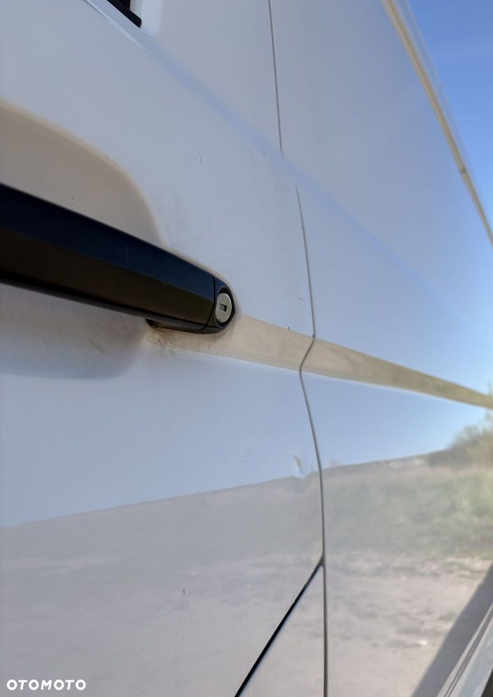 Volkswagen Crafter - 19
