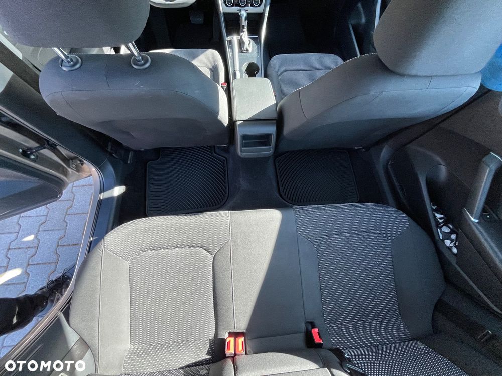 Volkswagen Passat 1.8 TSI (BlueMotion Technology) DSG Comfortline - 31