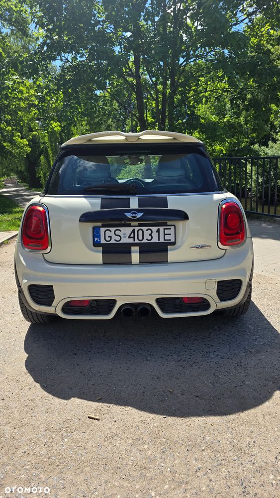 MINI Cooper John Works - 8