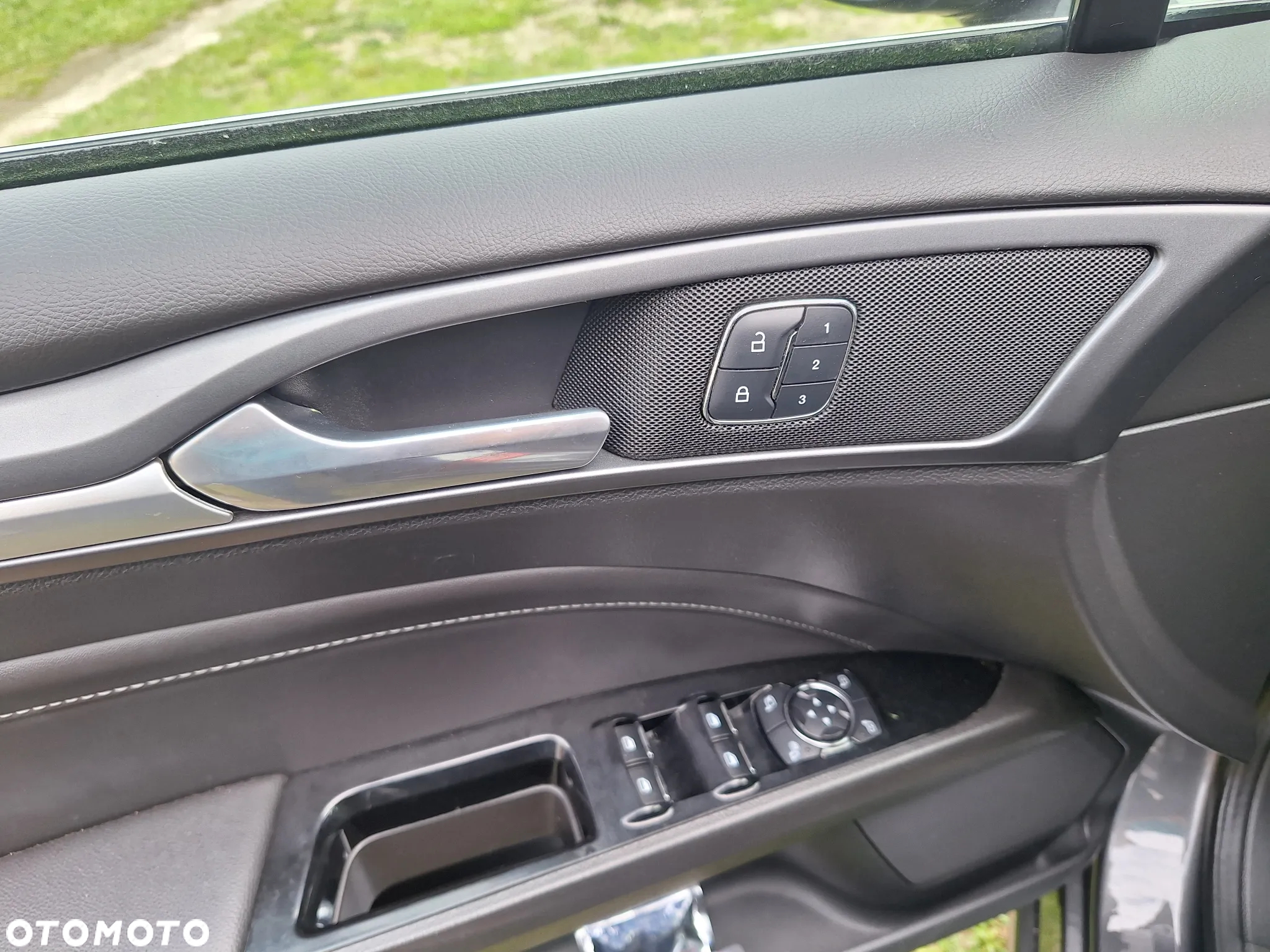 Ford Mondeo 2.0 TDCi Titanium PowerShift - 10