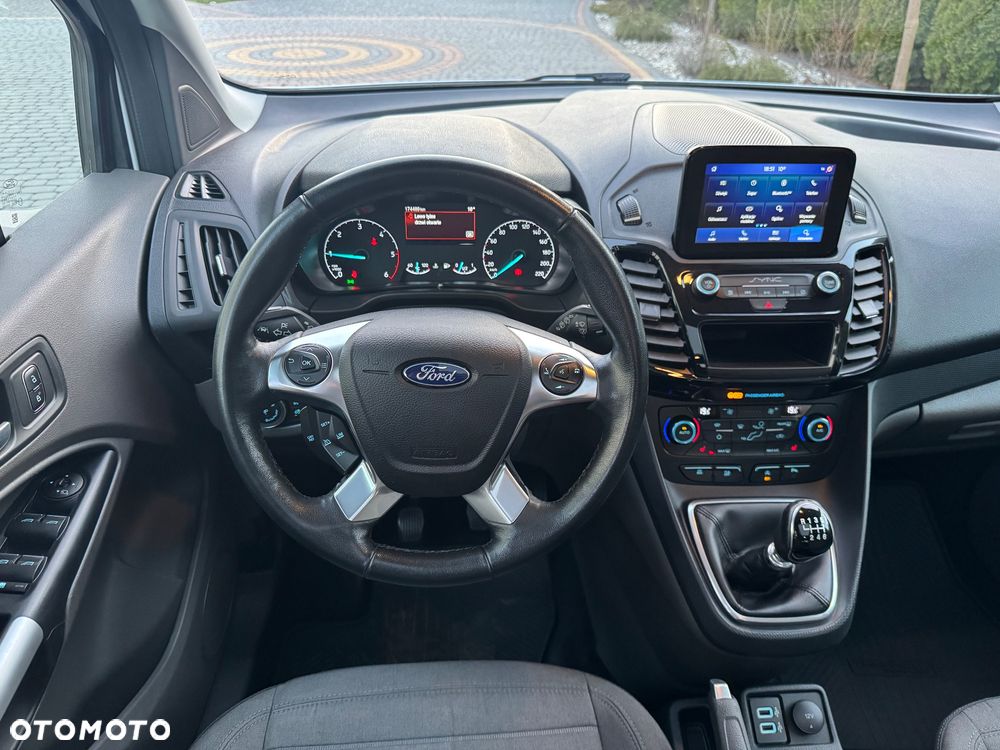 Ford Tourneo Connect 1.5 EcoBlue Titanium - 25