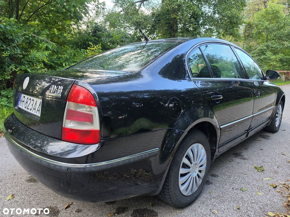 Skoda Superb - 4