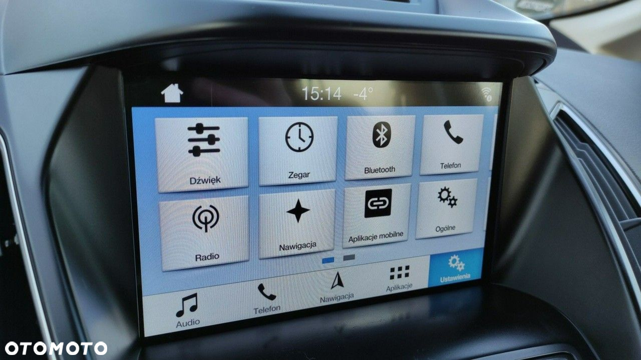 Ford Grand C-MAX - 36