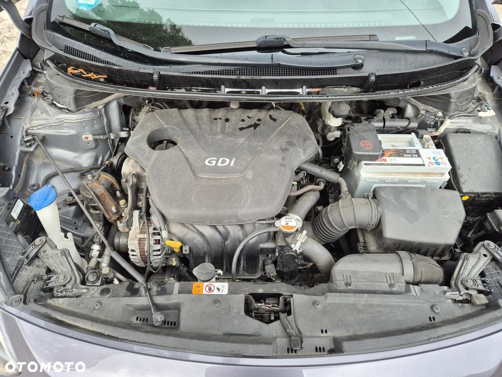 Hyundai i30 blue Kombi 1.6 GDi Style - 16
