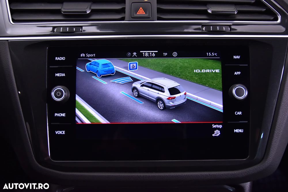 Volkswagen Tiguan - 23