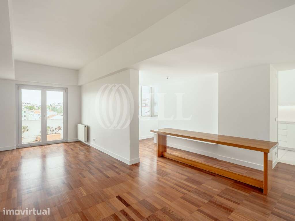 Apartamento T3, remodelado com varanda, em Lisboa - Grande imagem: 4/31