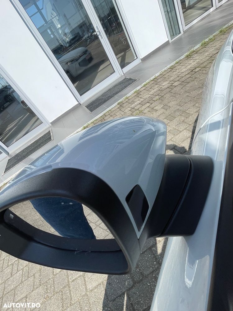 Volkswagen Passat 1.5 eTSI DSG MHEV Base - 13