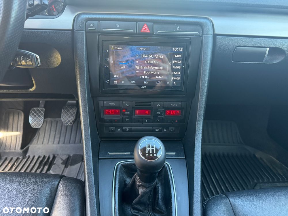 Audi A4 Avant 1.6 - 12