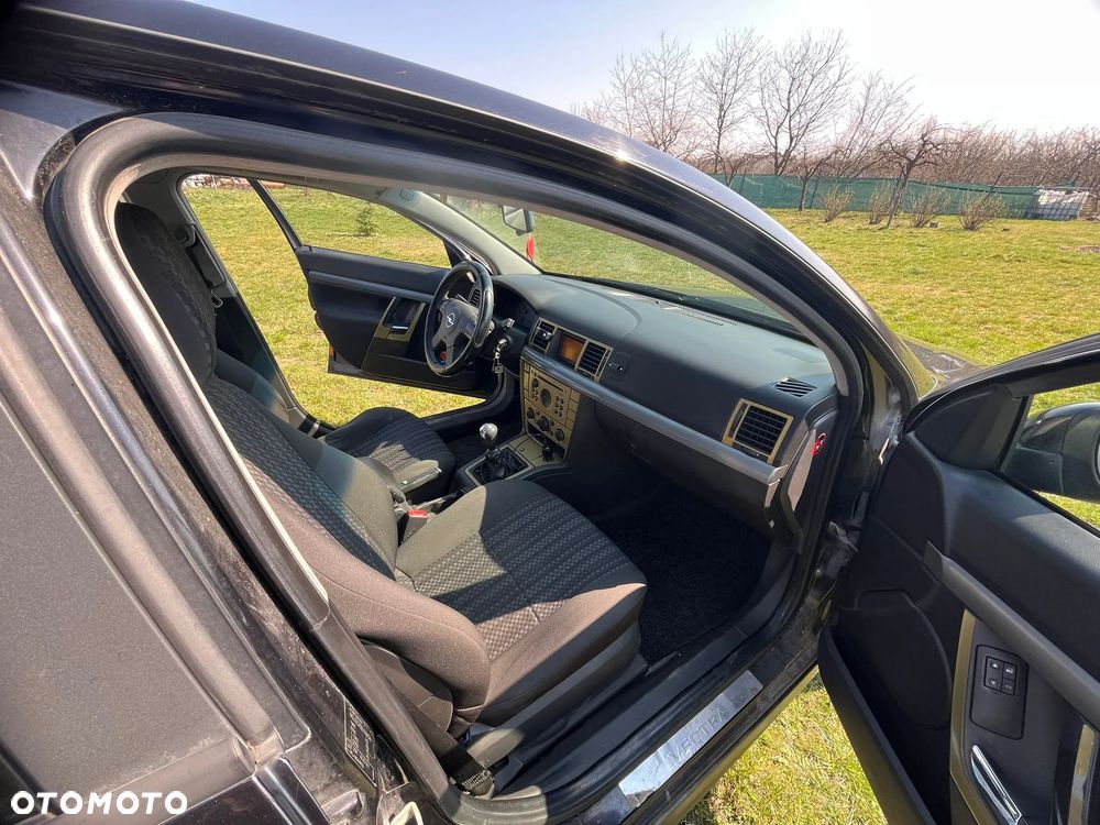 Opel Vectra 2.0 DTI Comfort - 6