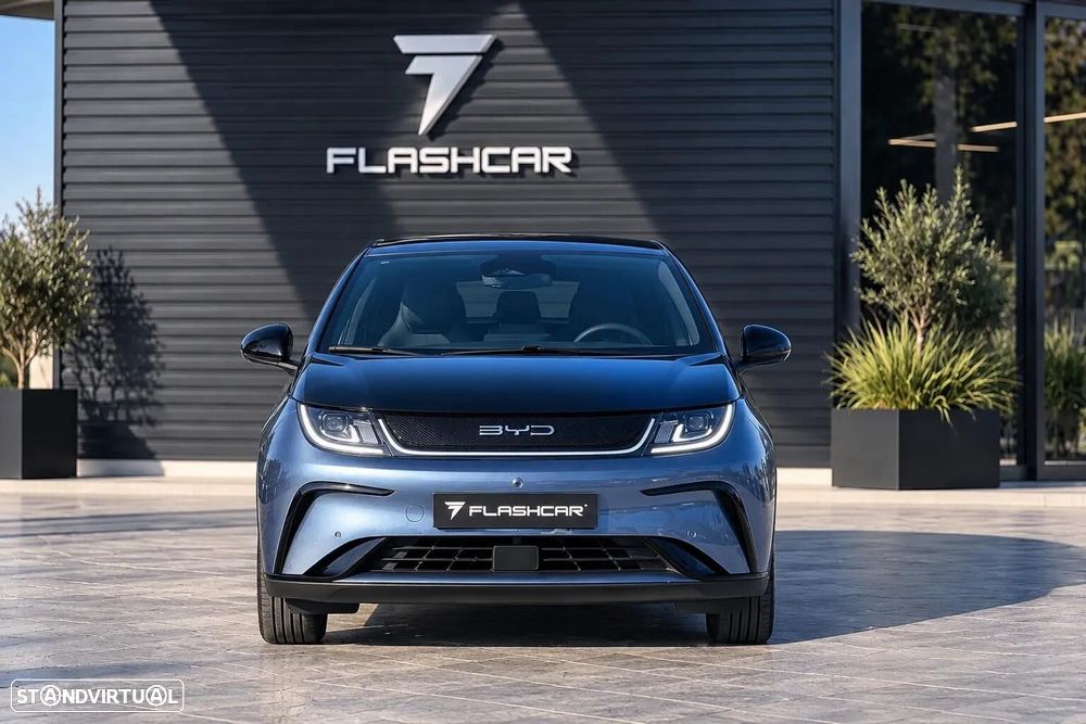 BYD Dolphin 60.4 kWh Design - 4