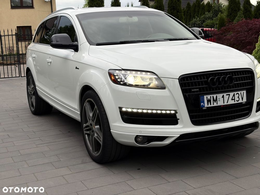 Audi Q7 - 1