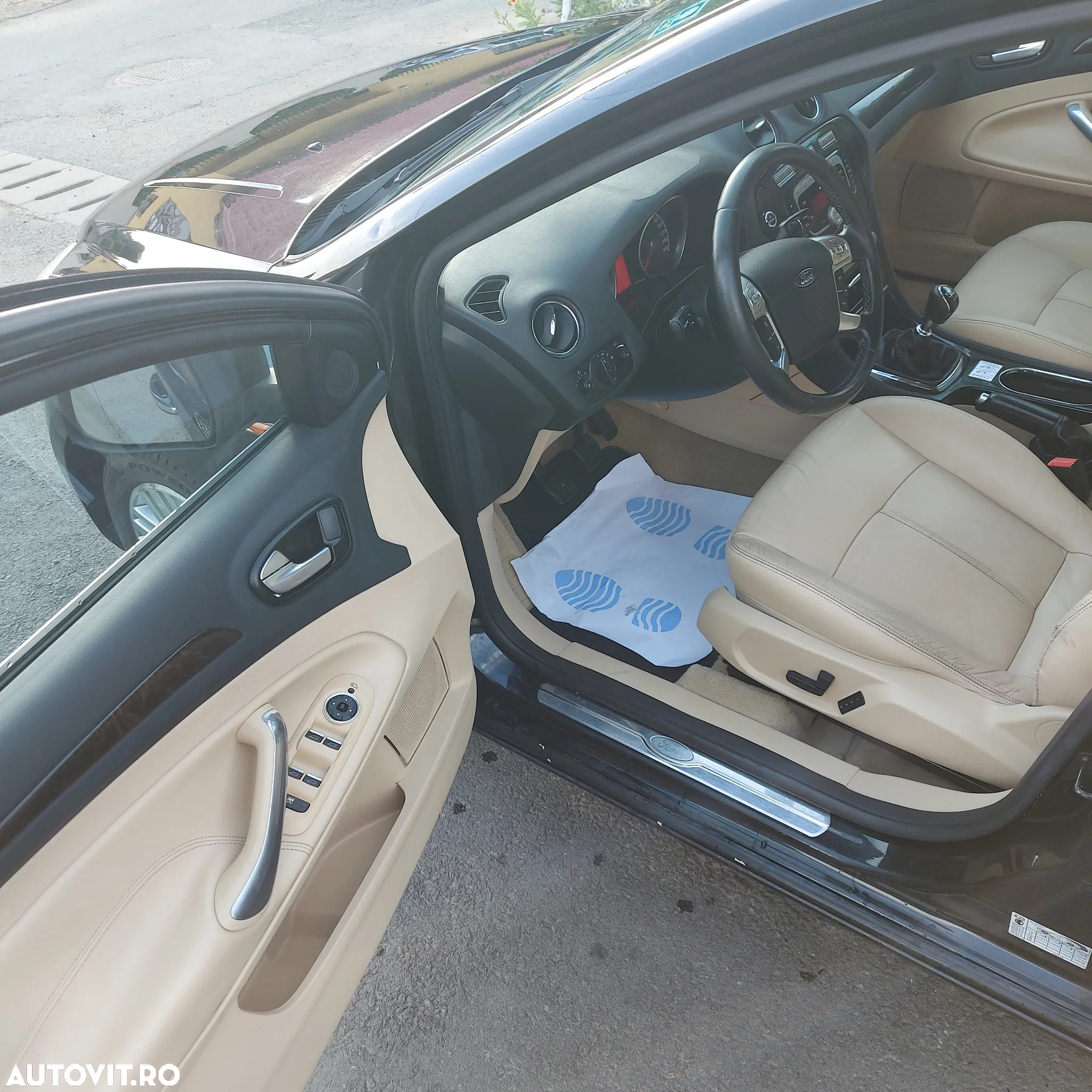 Ford Mondeo - 18