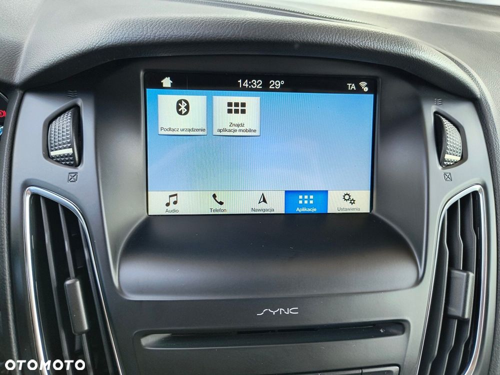 Ford Focus - 30