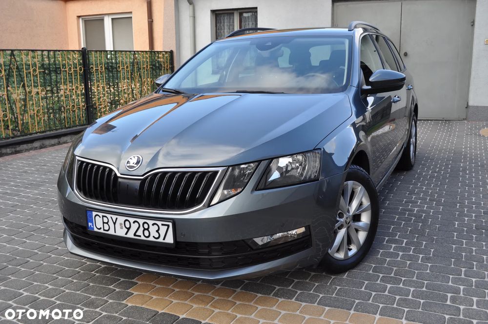Skoda Octavia 1.6 TDI DSG Premium Edition - 2
