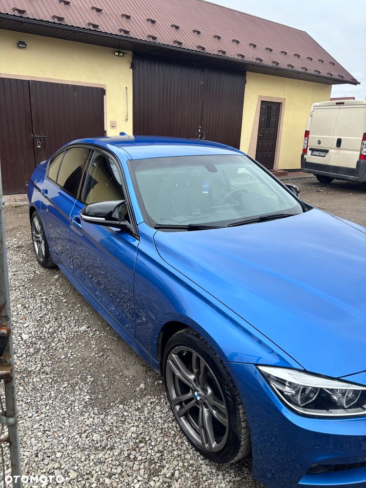 BMW Seria 3 330e iPerformance M Sport - 2