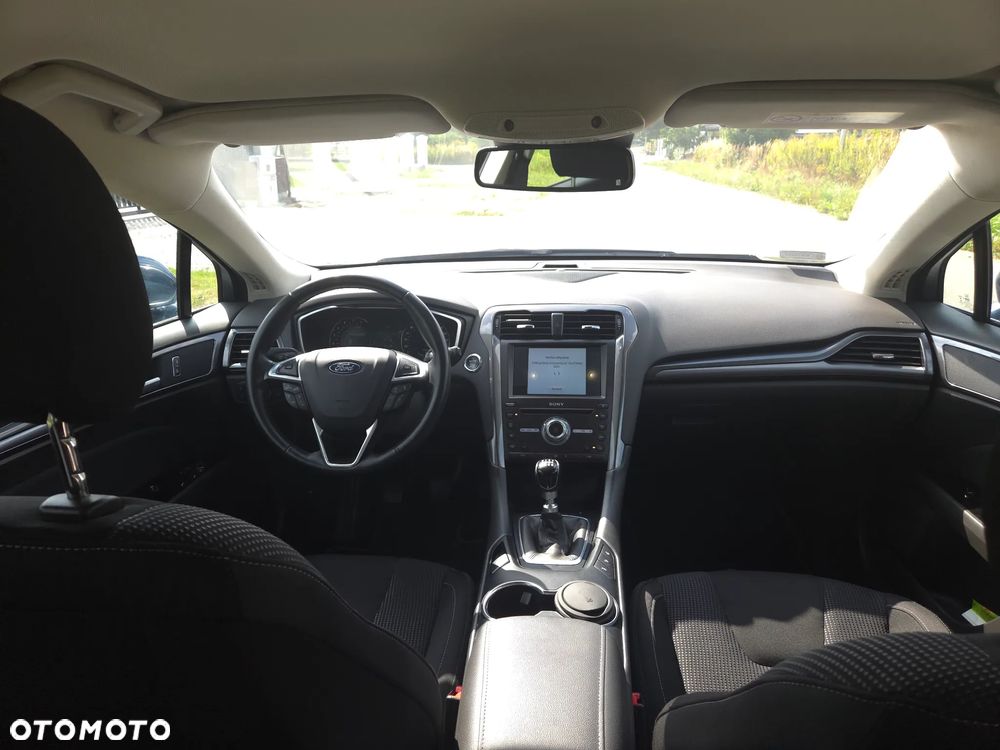 Ford Mondeo 2.0 EcoBlue Titanium - 17