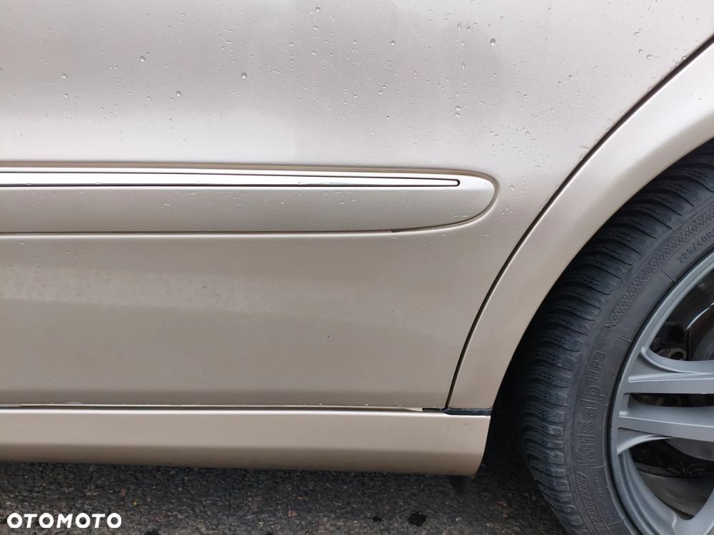 Mercedes-Benz Klasa E - 10