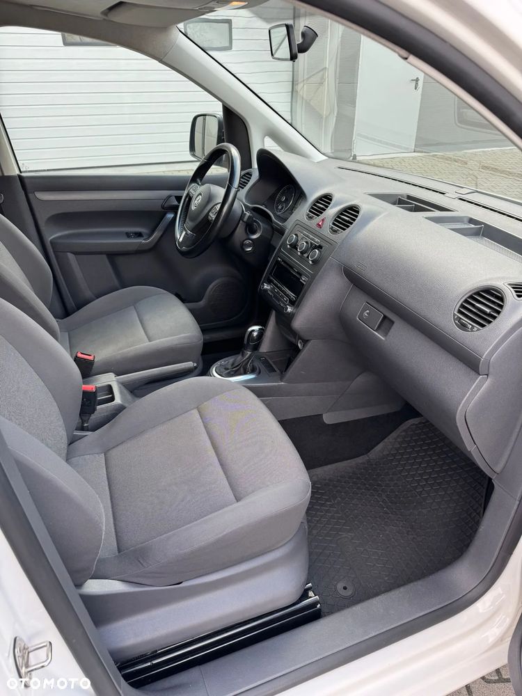 Volkswagen Caddy - 12
