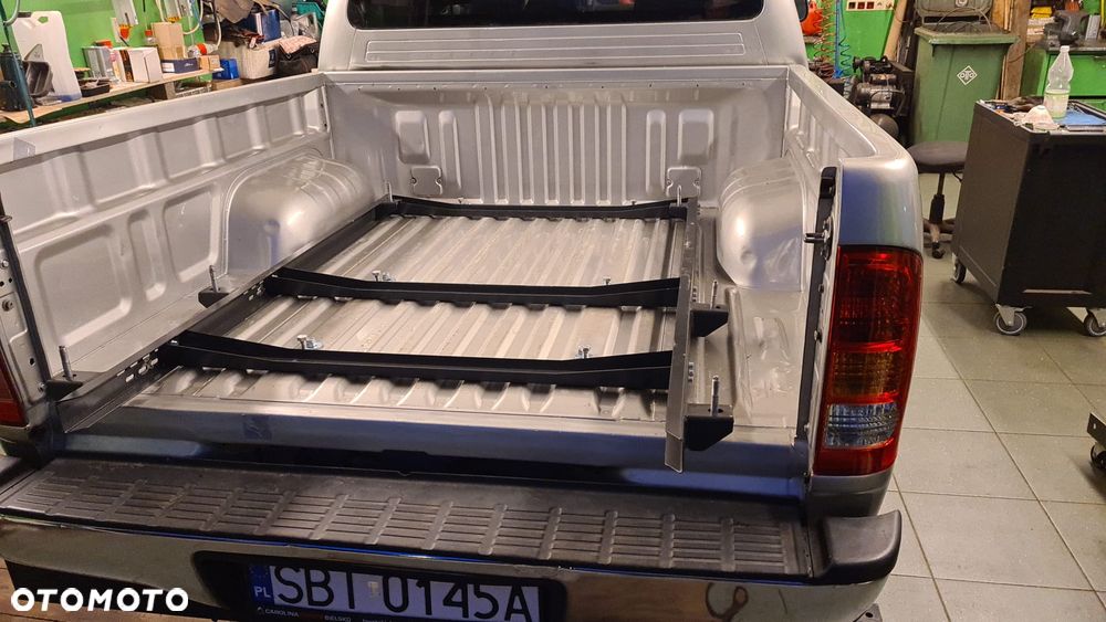 Toyota Hilux 4x4 (4H,4L) kamper wyprawowy - 16