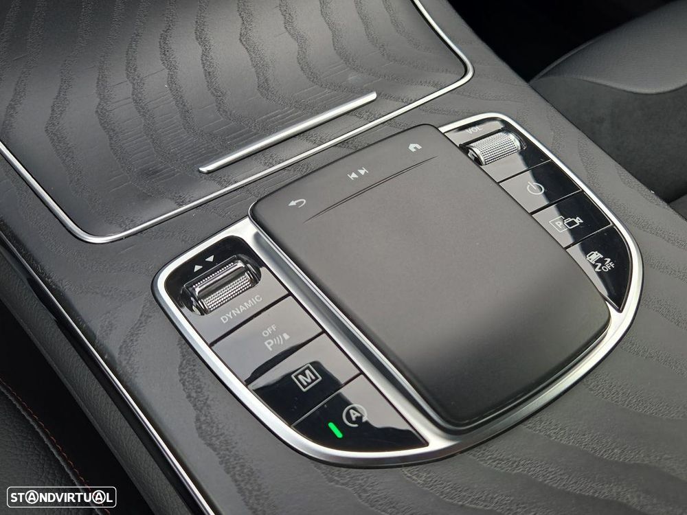 Mercedes-Benz GLC 220 d 4Matic 9G-TRONIC AMG Line Plus - 22