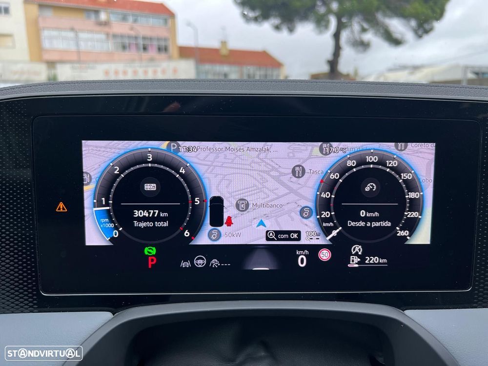 VW Passat Variant 2.0 TDi Business DSG - 22